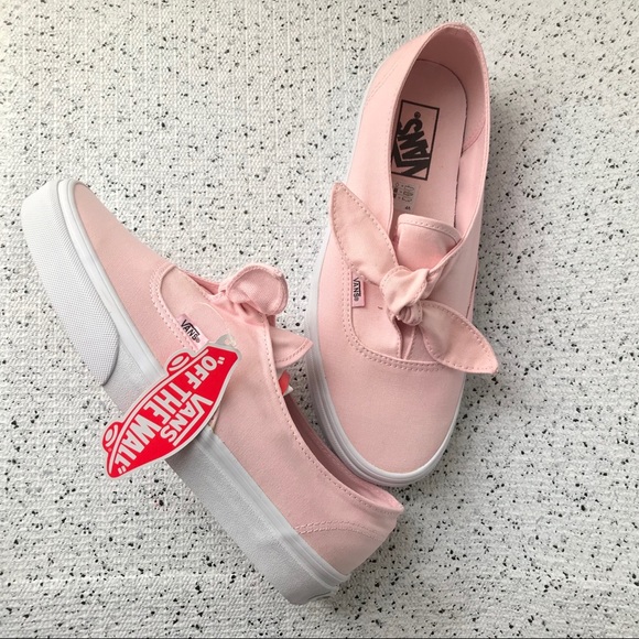 pink bow vans